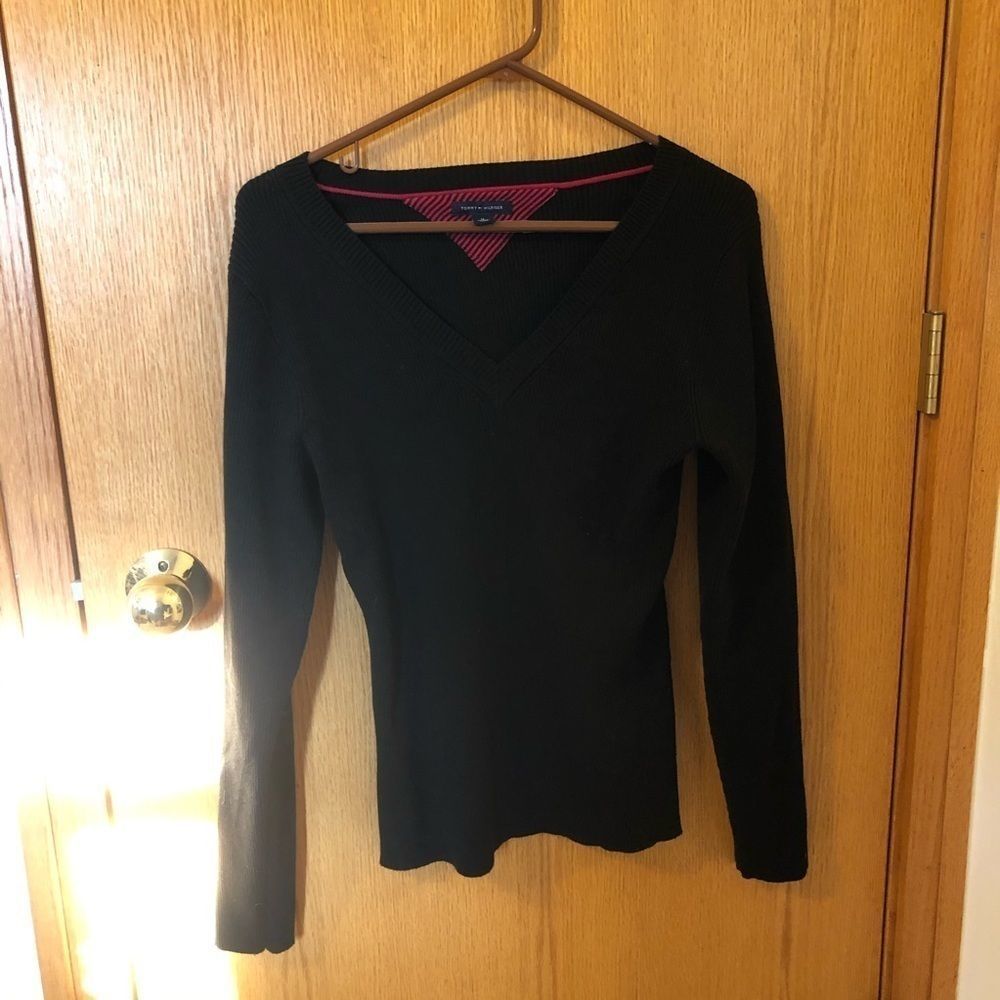 Tommy Hilfiger V-neck sweater
